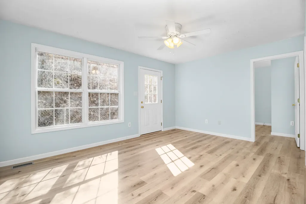 51 High Street Mckee KY 40447