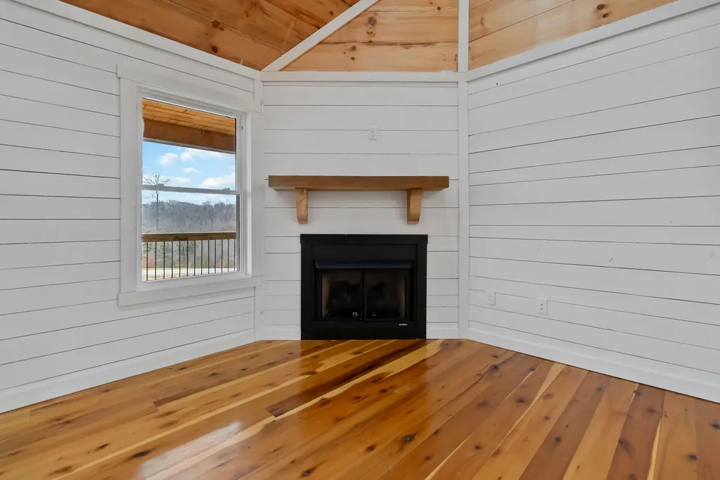 394 Pumpkin Creek Circle Jamestown KY 42629