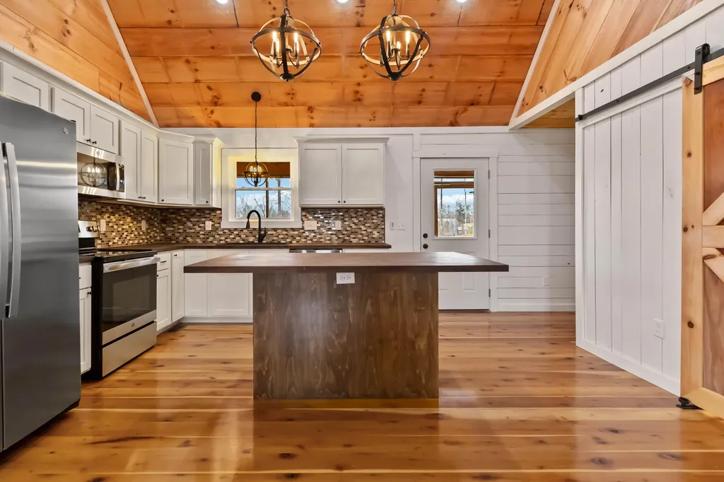 394 Pumpkin Creek Circle Jamestown KY 42629