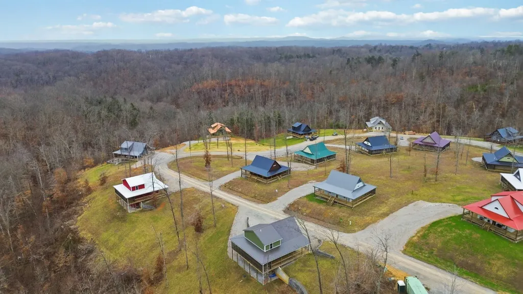 255 Pumpkin Creek Circle Jamestown KY 42629