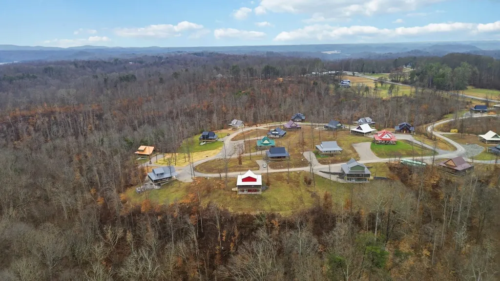 255 Pumpkin Creek Circle Jamestown KY 42629