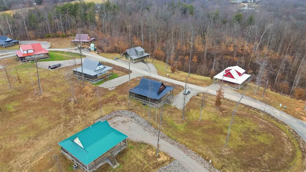 255 Pumpkin Creek Circle Jamestown KY 42629
