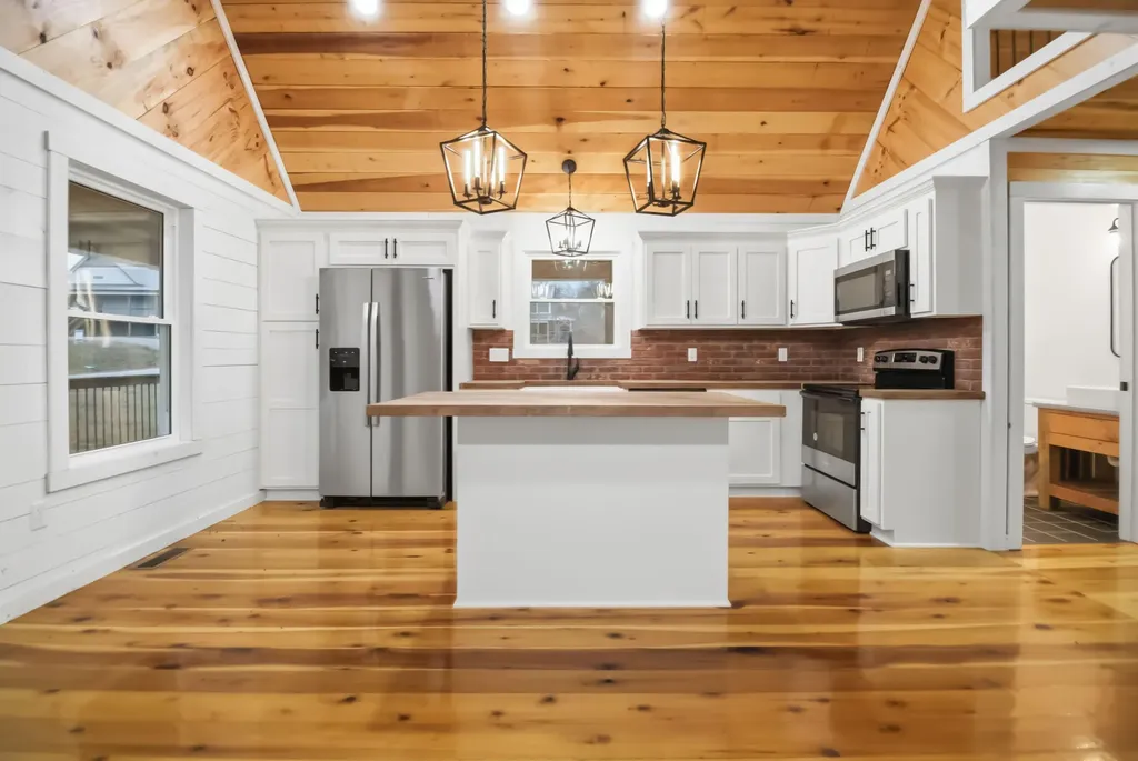 255 Pumpkin Creek Circle Jamestown KY 42629