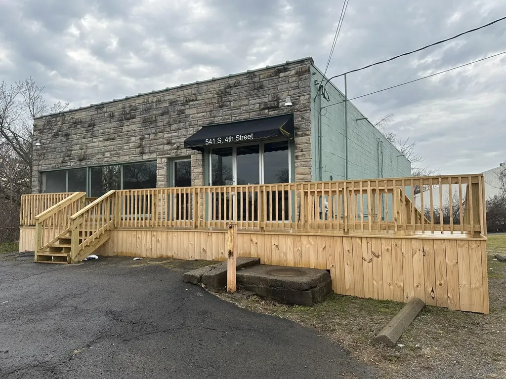 541 S 4th Street Danville KY 40422