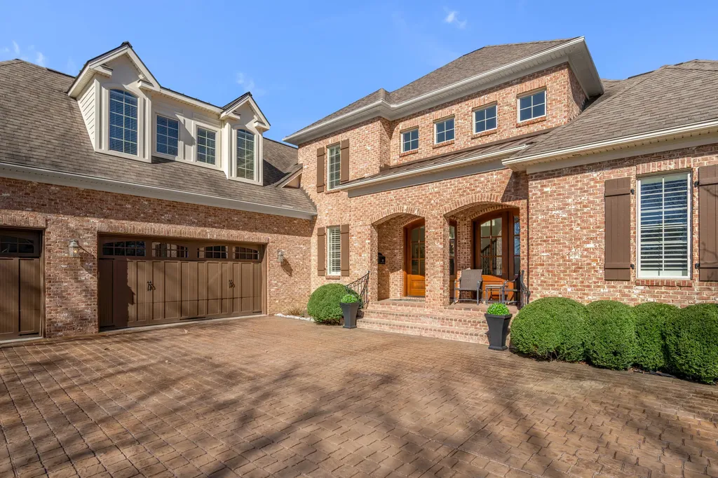 775 Cottage Grove Lane Lexington KY 40502