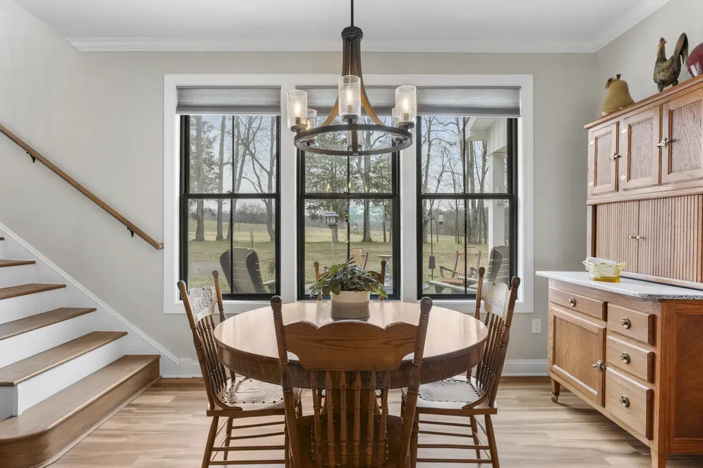 1346 Mundys Landing Road Versailles KY 40383