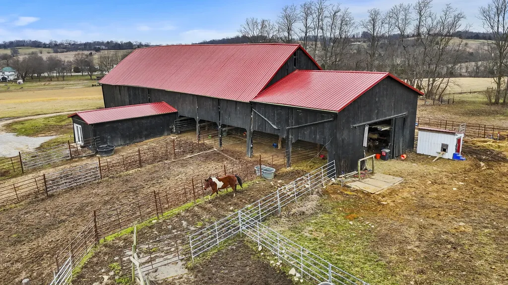 1346 Mundys Landing Road Versailles KY 40383