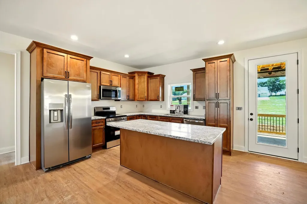 913 Milward Drive Harrodsburg KY 40330