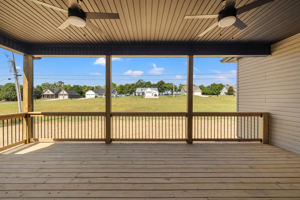913 Milward Drive Harrodsburg KY 40330