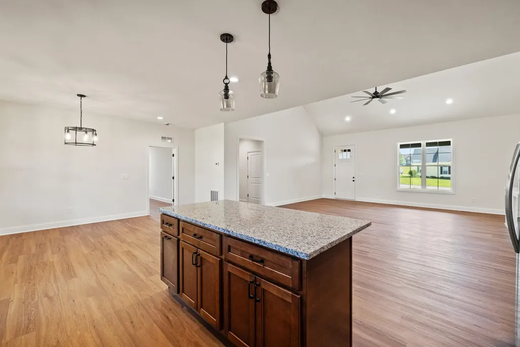 913 Milward Drive Harrodsburg KY 40330