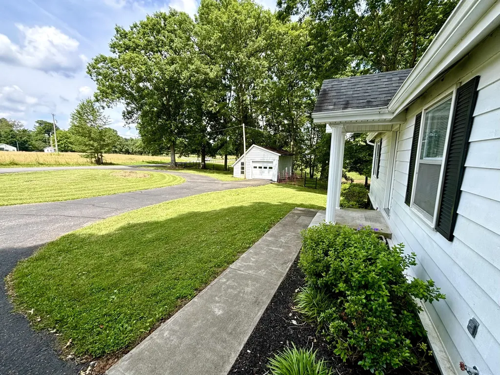 1405 Webb Ridge Road Russell Springs KY 42642