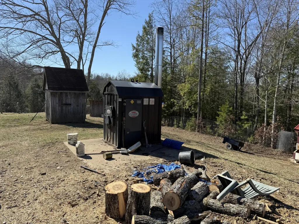 241 Nolan Road Frenchburg KY 40322
