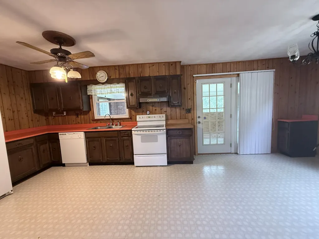 13843 Highway 10 Butler KY 41006
