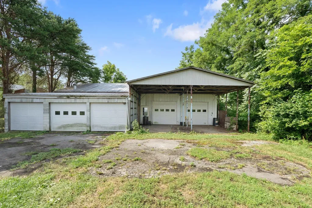 13843 Highway 10 Butler KY 41006