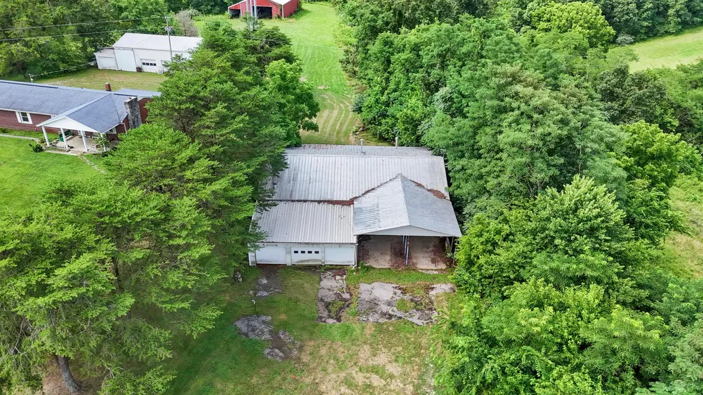 13843 Highway 10 Butler KY 41006