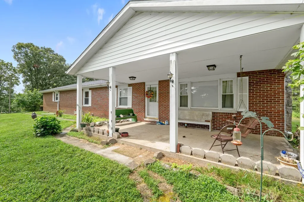 13843 Highway 10 Butler KY 41006