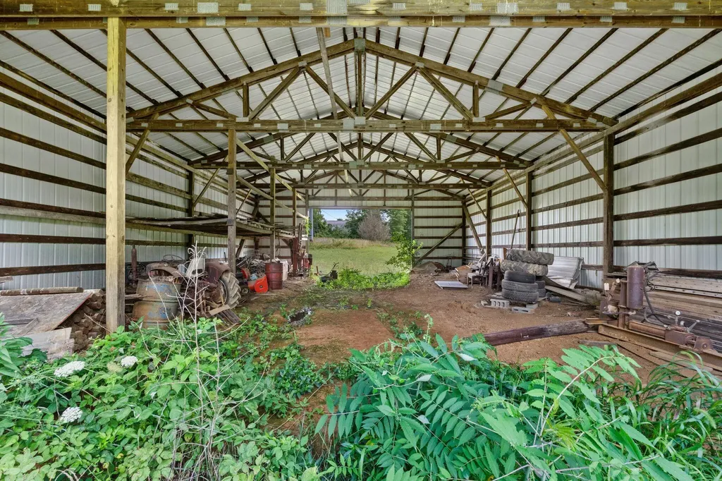 13843 Highway 10 Butler KY 41006