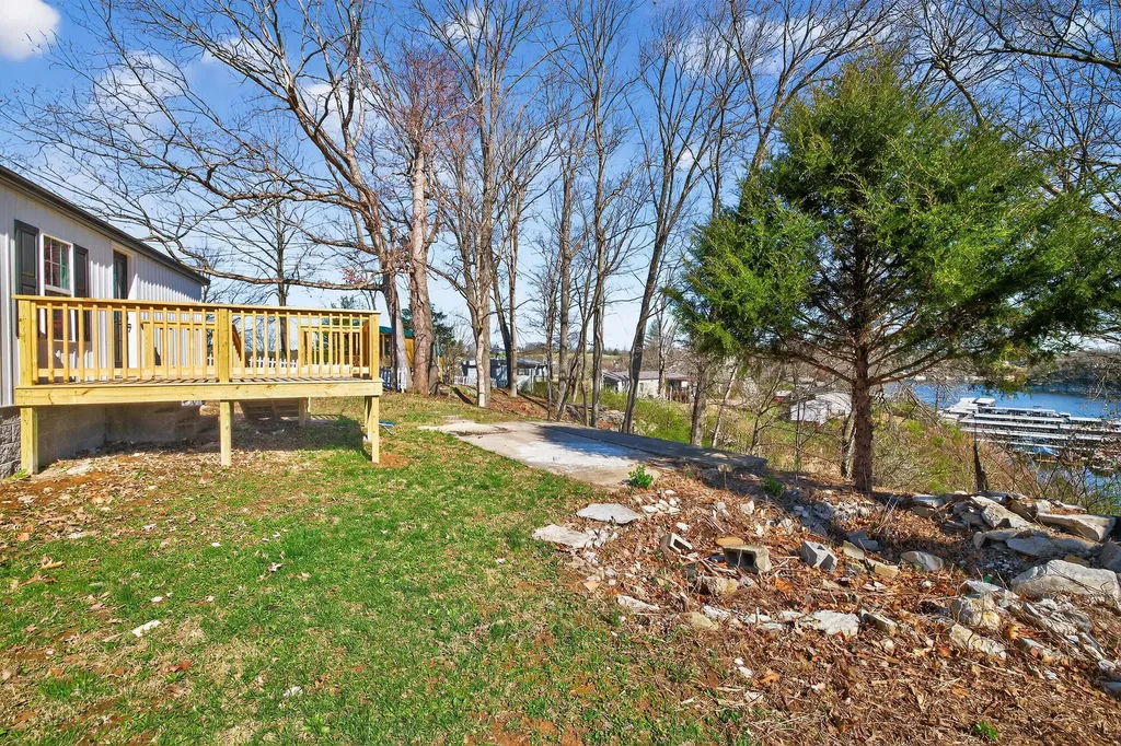 1599 Kennedy Bridge Road Harrodsburg KY 40330