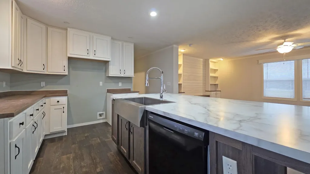 301 Kentucky 578 Annville KY 40402