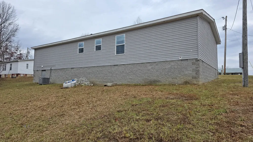 301 Kentucky 578 Annville KY 40402