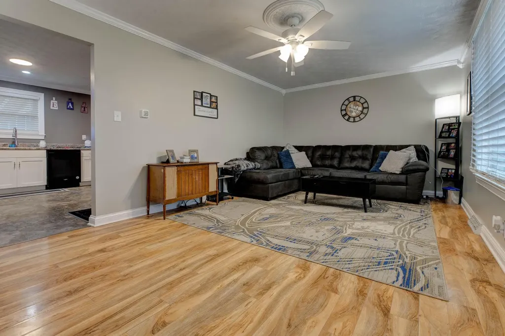 1055 Iroquois Drive Mt Sterling KY 40353