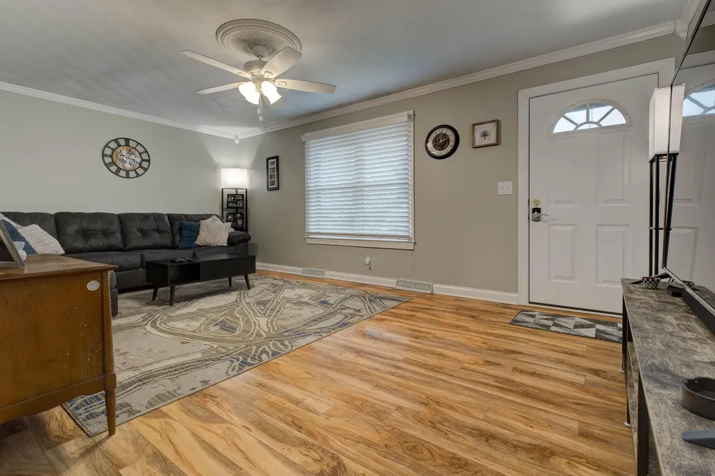 1055 Iroquois Drive Mt Sterling KY 40353