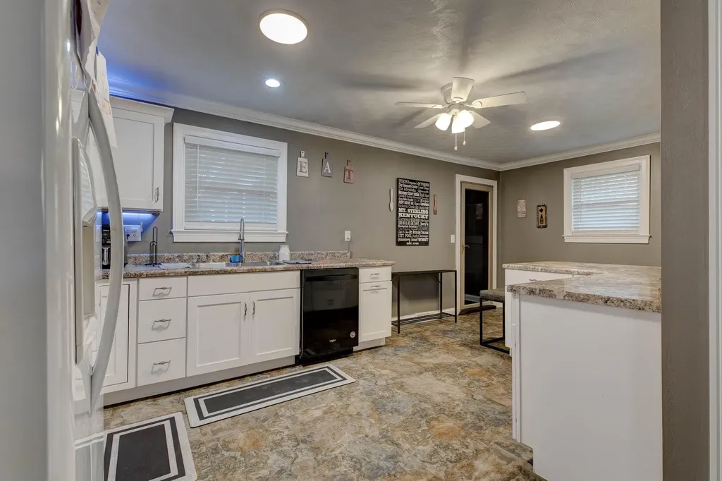 1055 Iroquois Drive Mt Sterling KY 40353