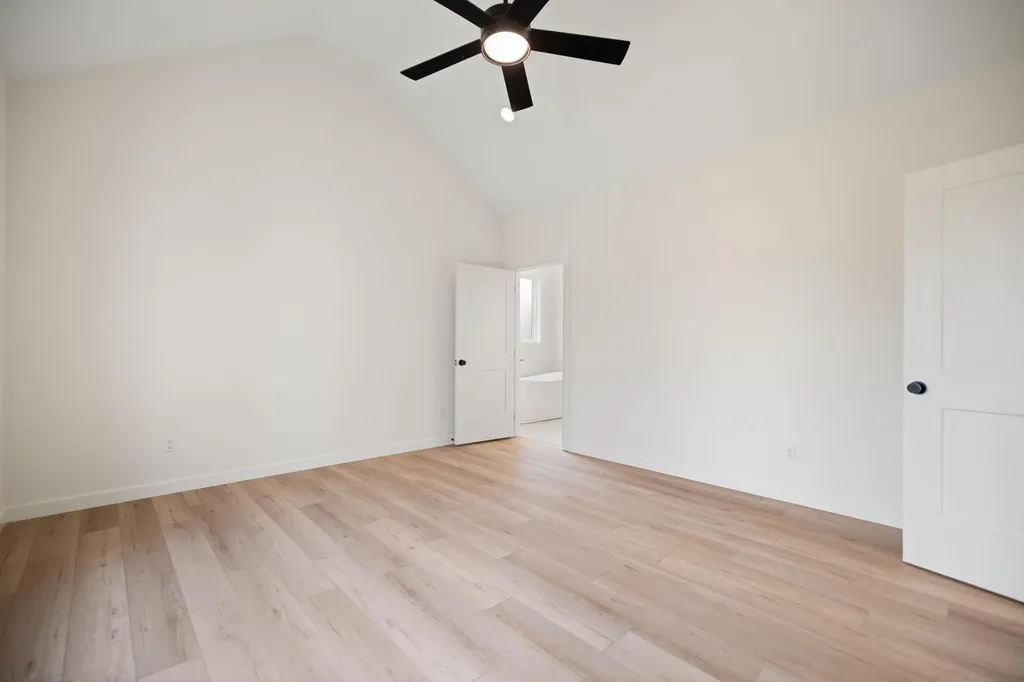 1577 Hunter Drive Lancaster KY 40444