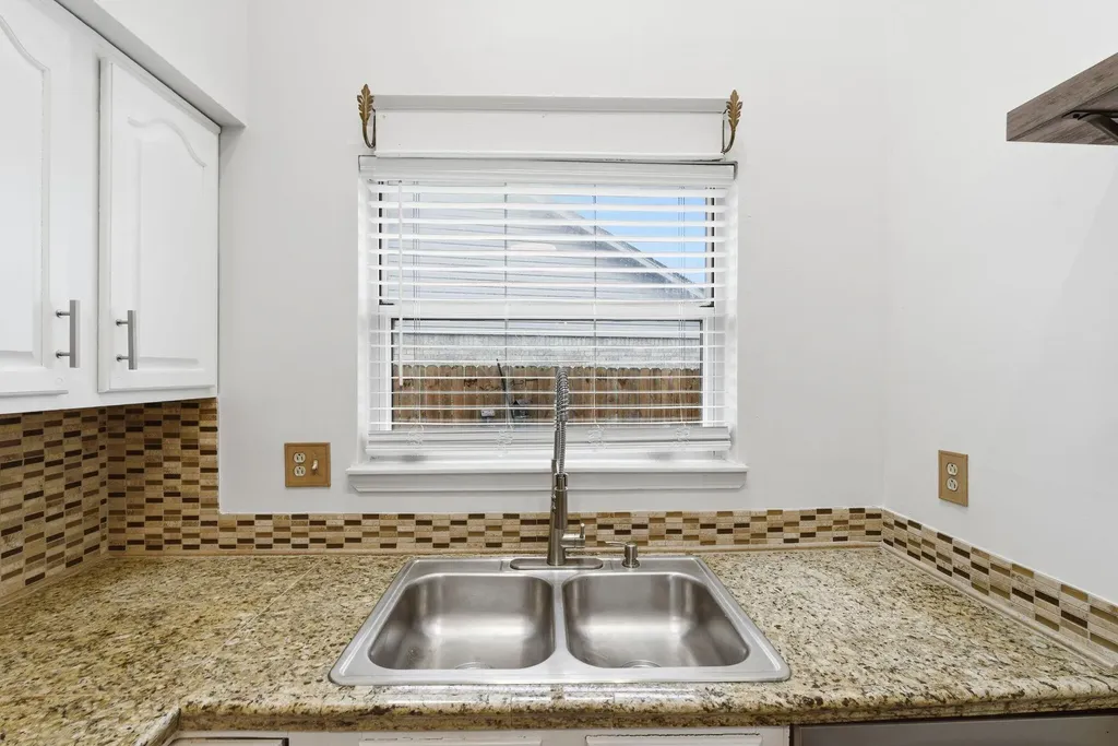 3757 Dicksonia Drive Lexington KY 40517