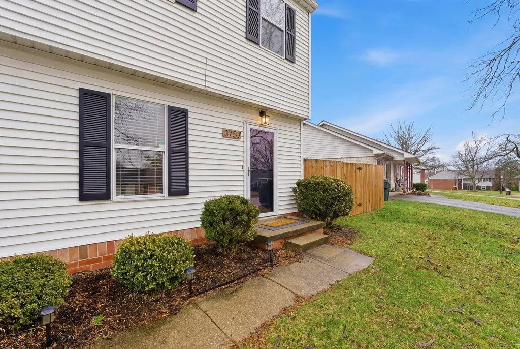 3757 Dicksonia Drive Lexington KY 40517