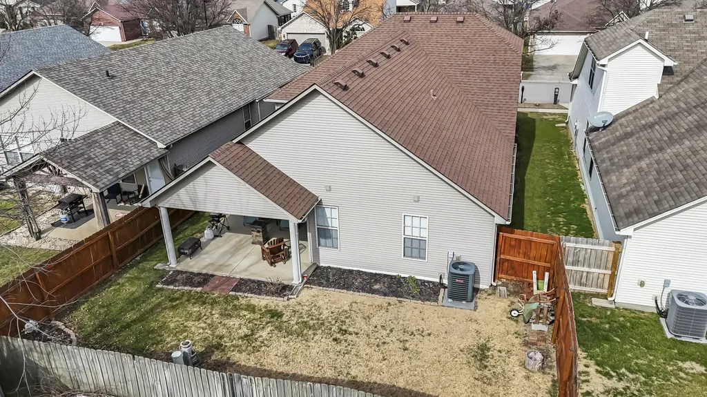 2708 Bay Cedar Cove Lexington KY 40511