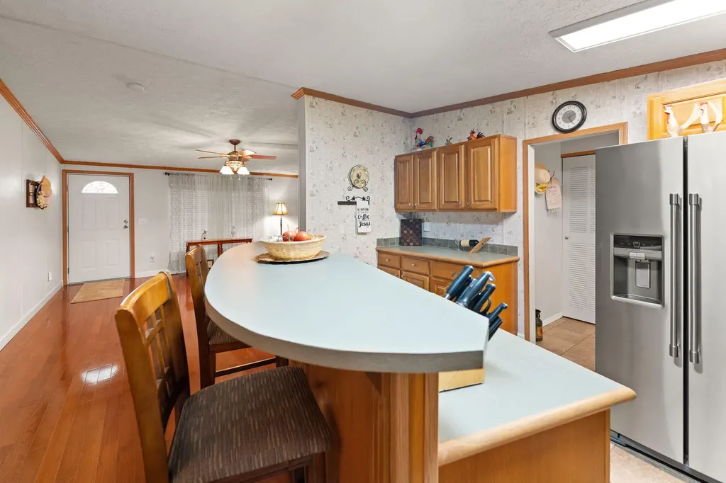 124 Victory-greenmont Road East Bernstadt KY 40729