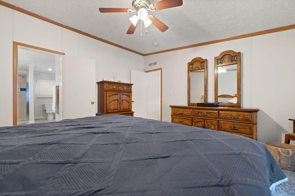 124 Victory-greenmont Road East Bernstadt KY 40729