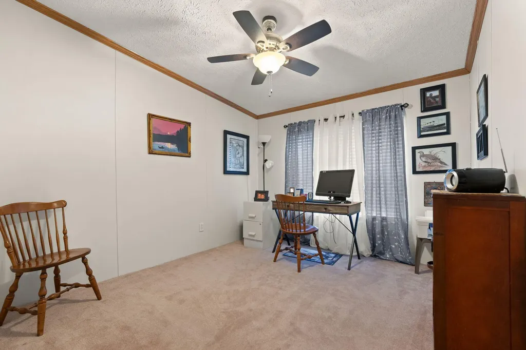 124 Victory-greenmont Road East Bernstadt KY 40729