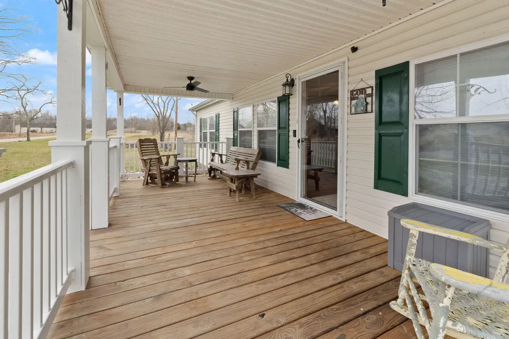 124 Victory-greenmont Road East Bernstadt KY 40729