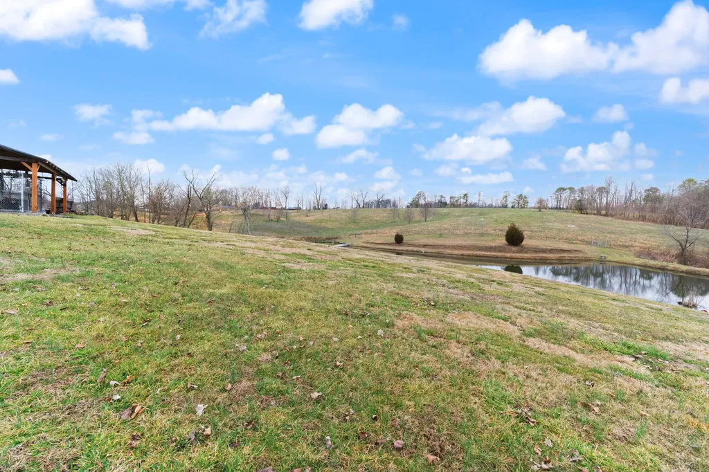 124 Victory-greenmont Road East Bernstadt KY 40729