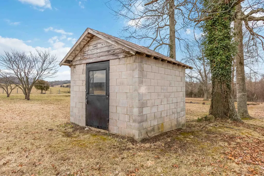 935 Dorman Creek Road Brodhead KY 40409