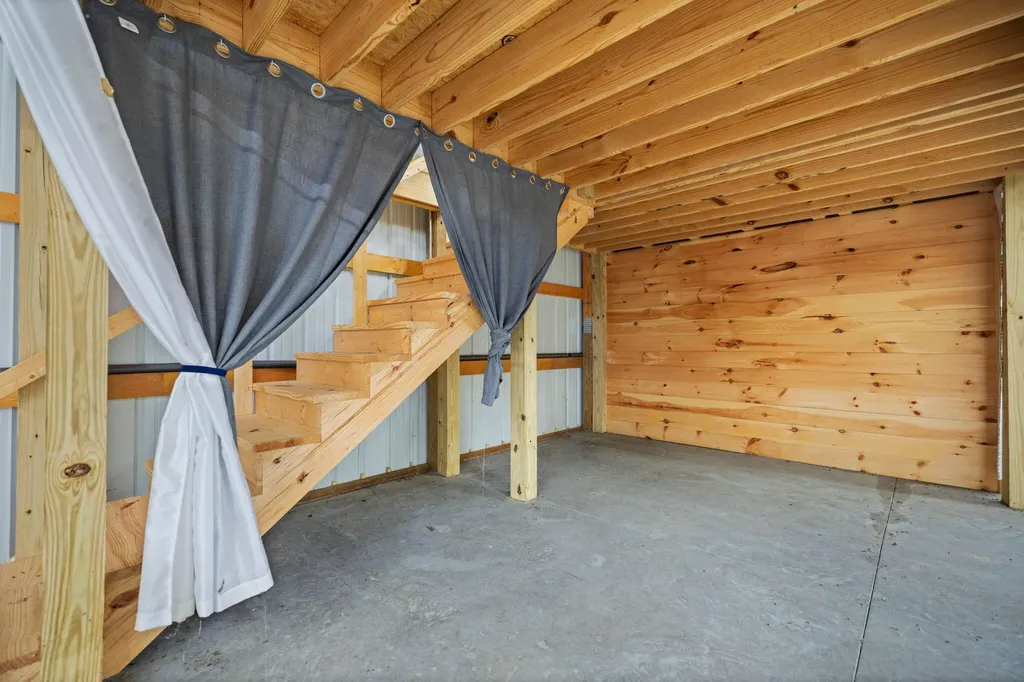 2058 Ard Ridge Road Nancy KY 42544