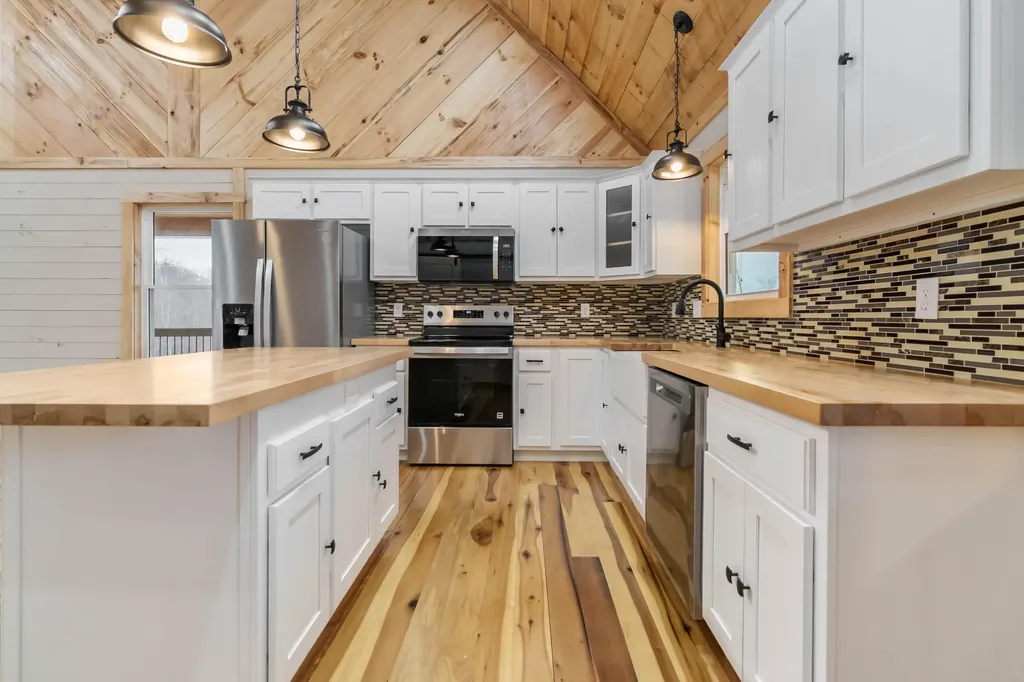 262 Pumpkin Creek Circle Jamestown KY 42629