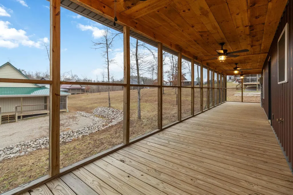 262 Pumpkin Creek Circle Jamestown KY 42629