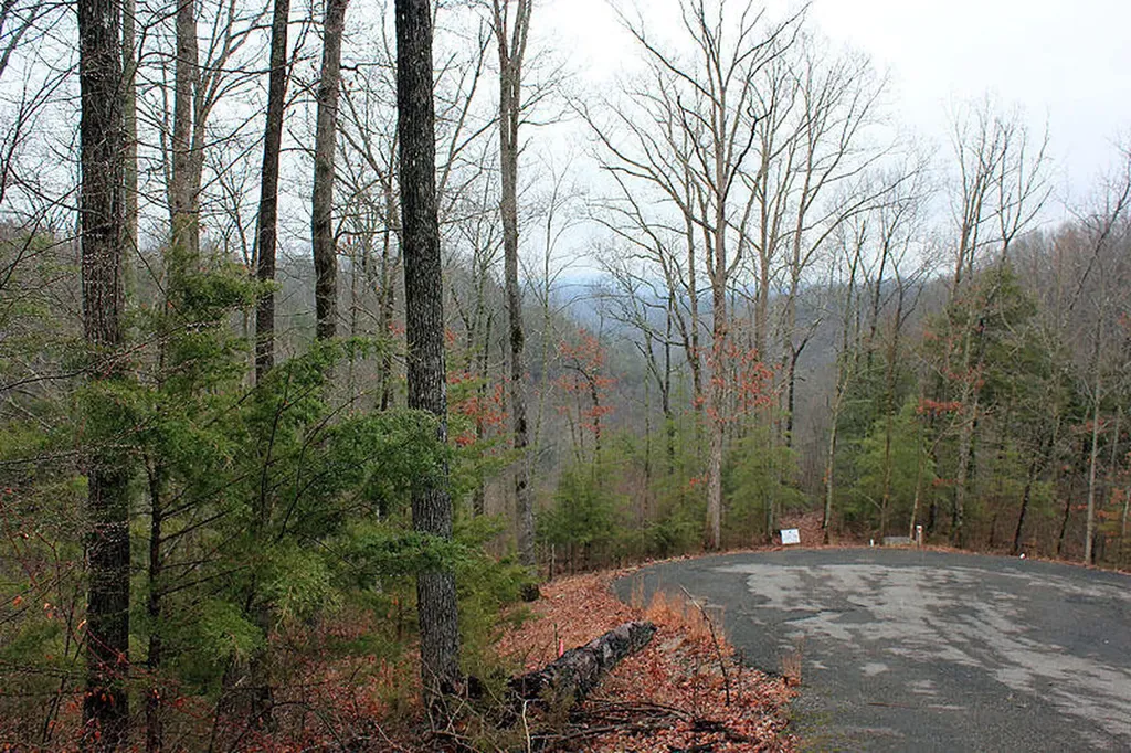 Lot 76 Sandstone Point Monticello KY 42633