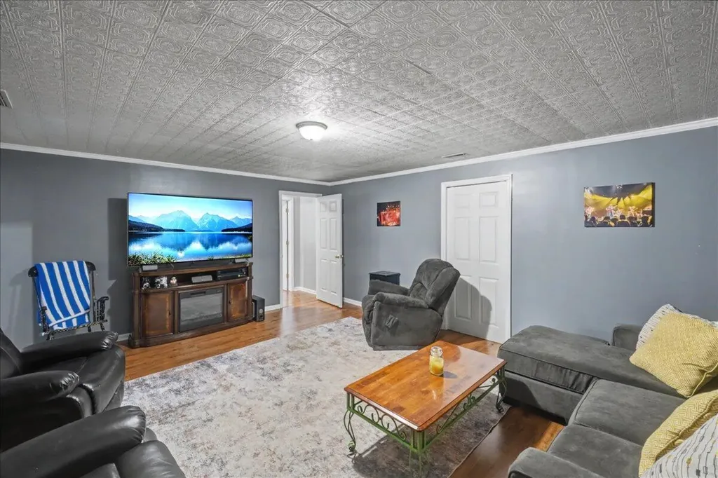 114 Locust Ridge Road Frankfort KY 40601