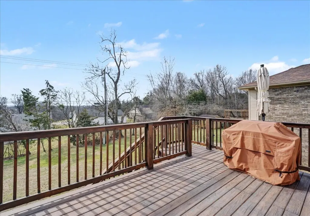 114 Locust Ridge Road Frankfort KY 40601