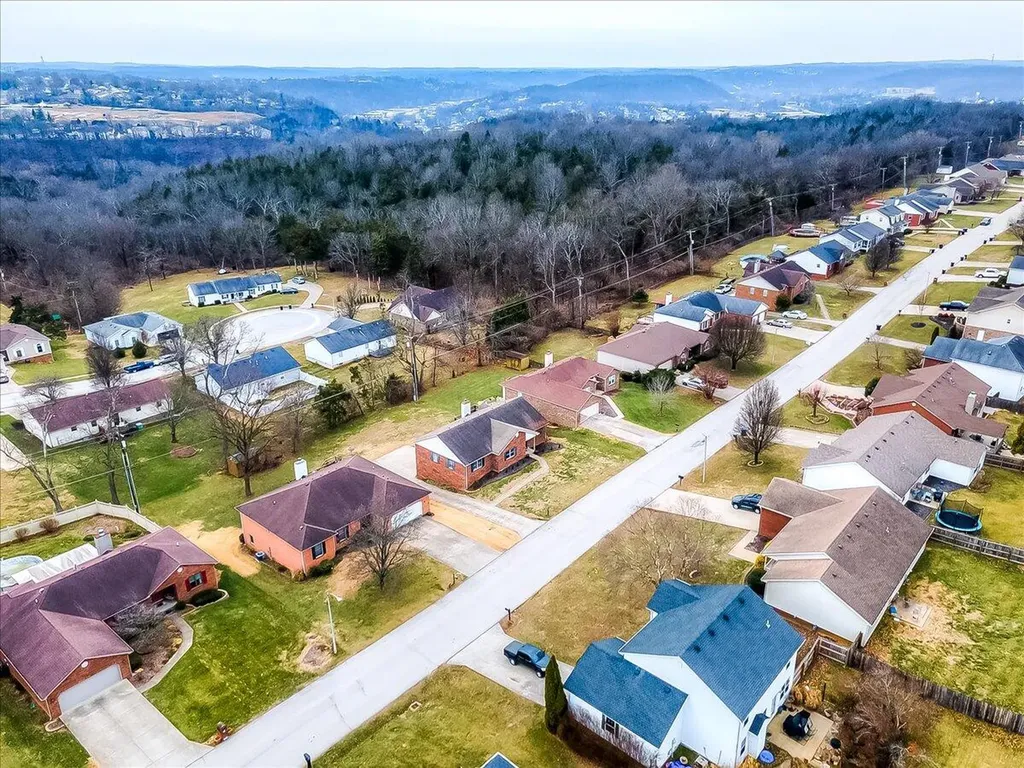 114 Locust Ridge Road Frankfort KY 40601