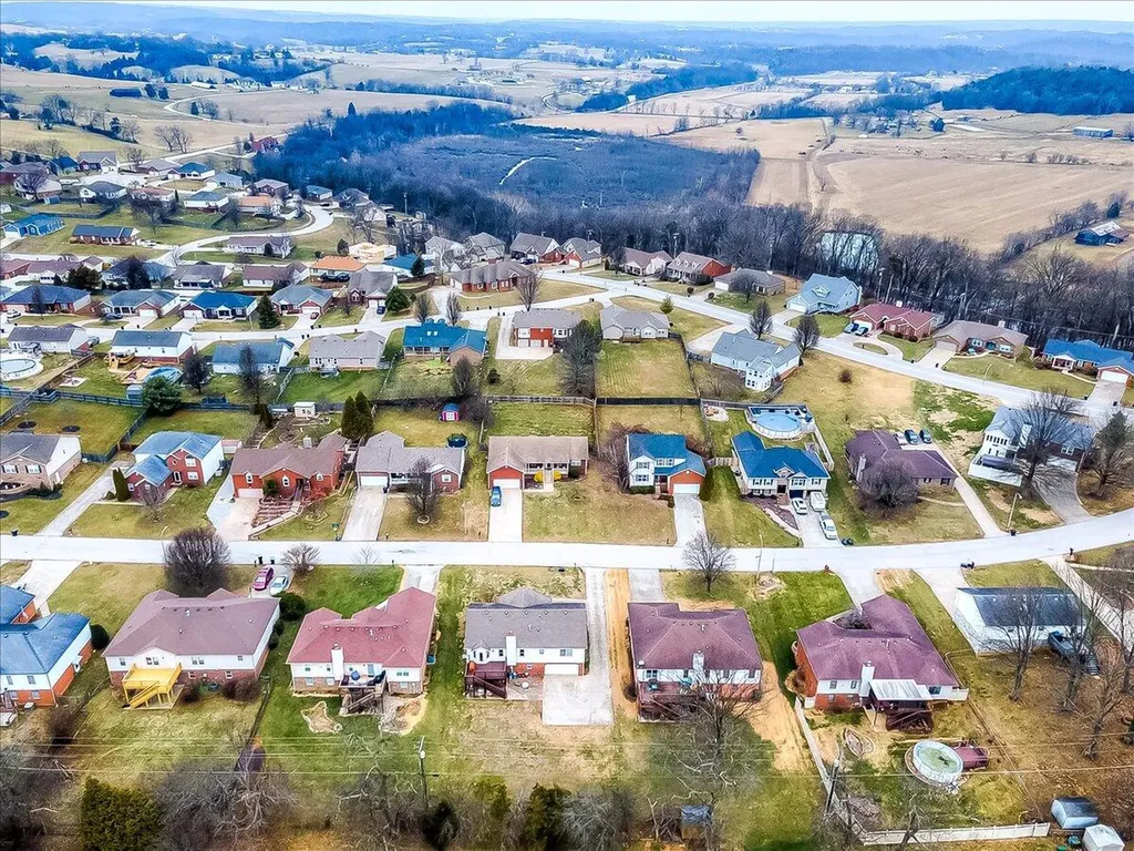 114 Locust Ridge Road Frankfort KY 40601