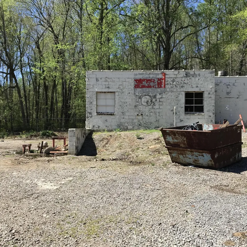 501 E Second Avenue Central City KY 42330