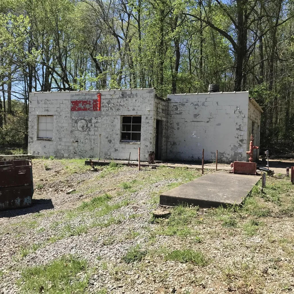 501 E Second Avenue Central City KY 42330