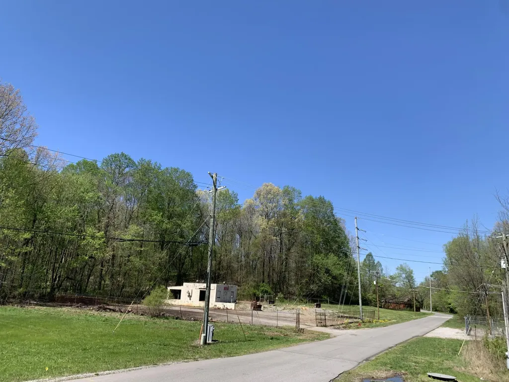 501 E Second Avenue Central City KY 42330
