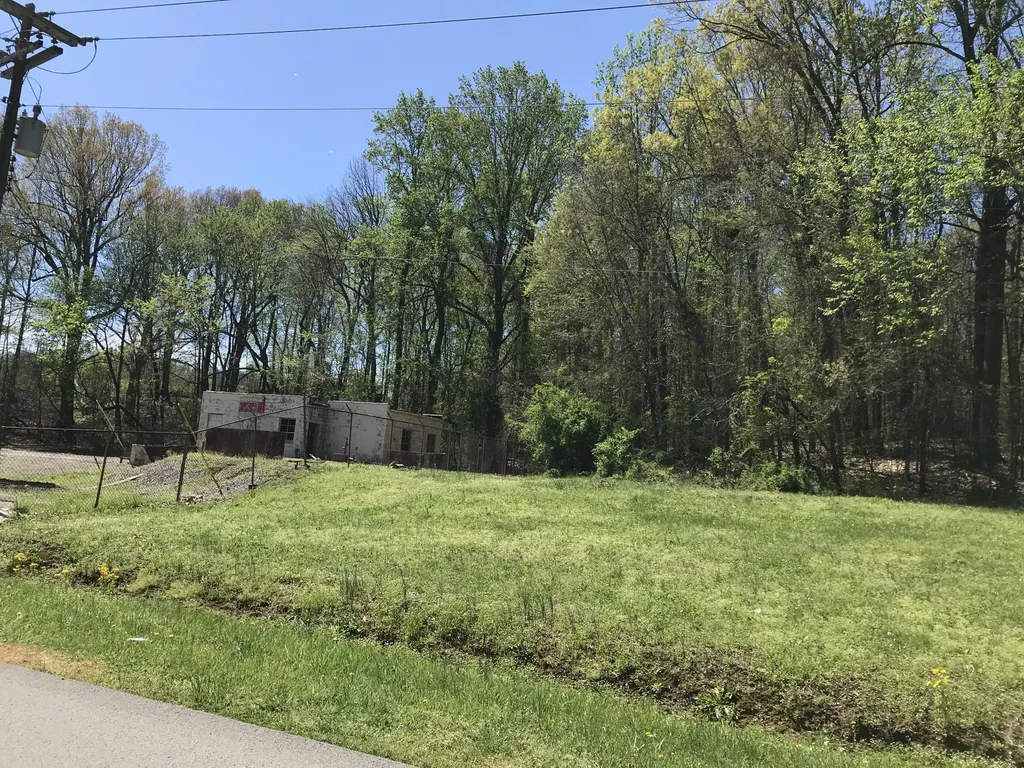 501 E Second Avenue Central City KY 42330
