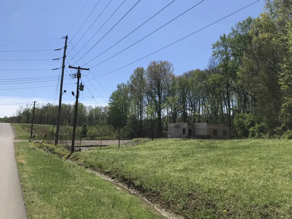 501 E Second Avenue Central City KY 42330
